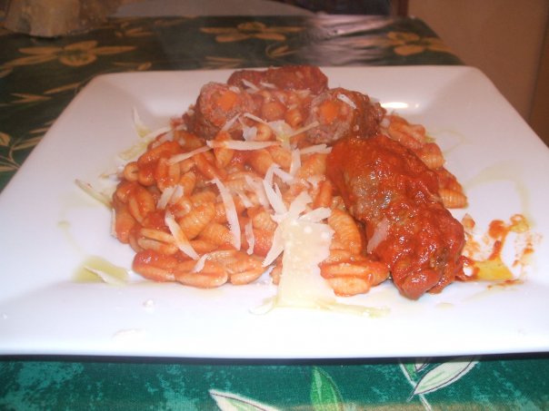 Gnocchetti sardi al ragu' di involtini